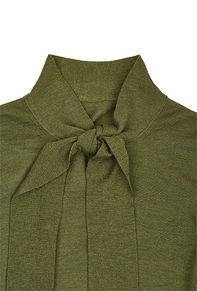 Sweater with bow, olive