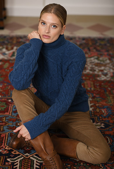 Rollkragenpullover Aran, jeansblau