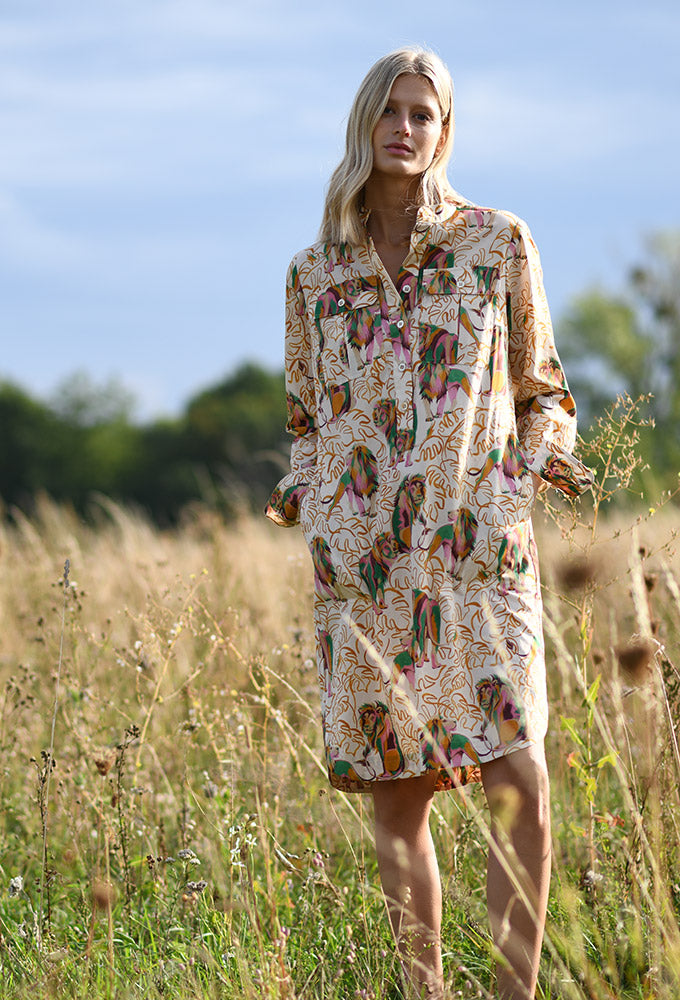 Kleid "Löwen + Blätter"