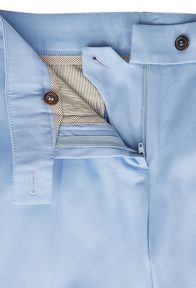 Chinos, hellblau