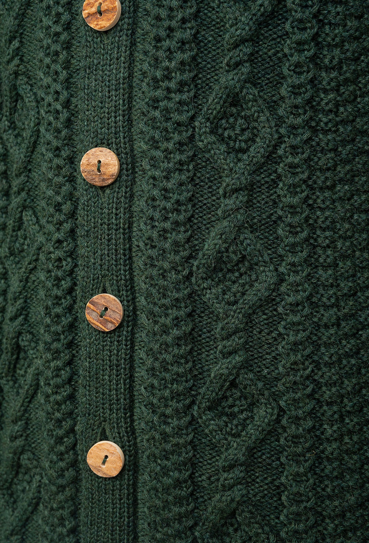 Strickjacke  Aranmuster, tannengrün
