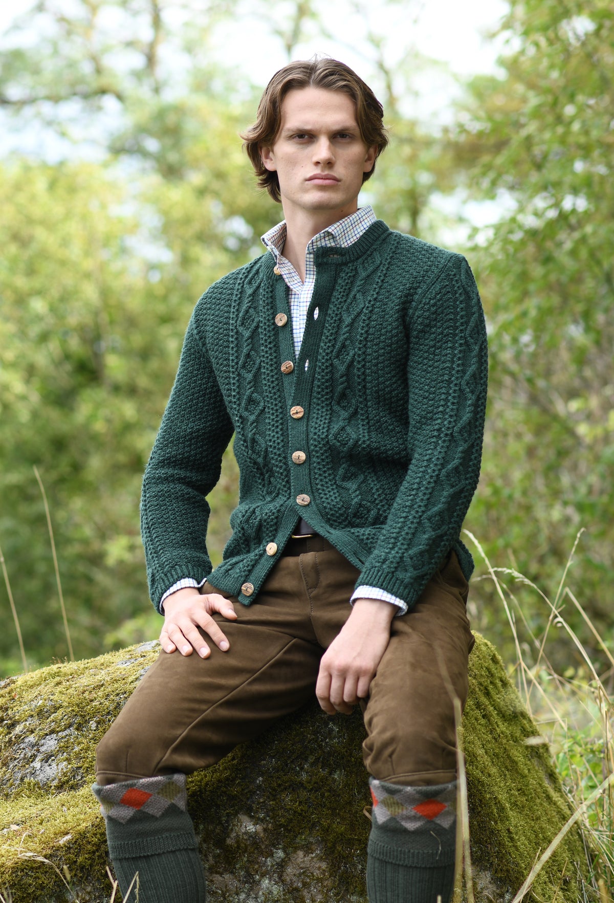 Strickjacke  Aranmuster, tannengrün