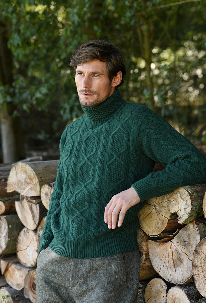 Rollkragenpullover Aran, Grün